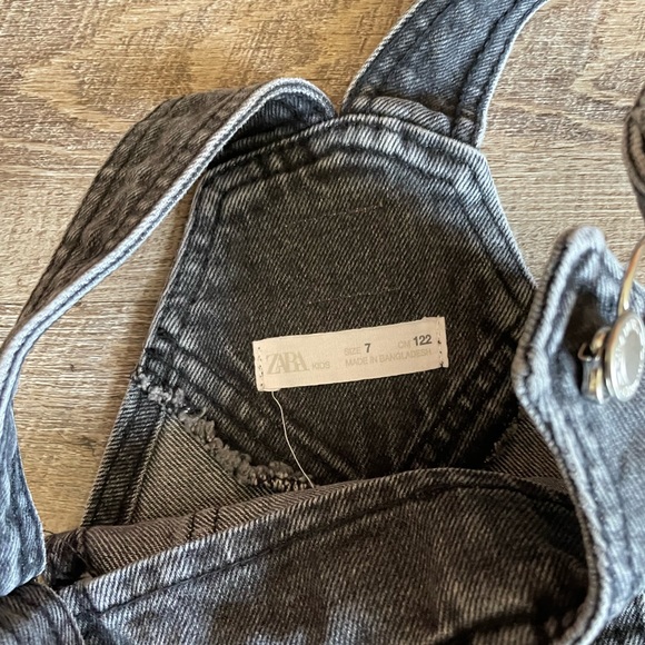 LOT of 4 Zara girls clothes size 7 back to school - Picture 3 of 12